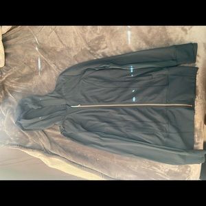 Lululemon green jacket size 8 lightly worn